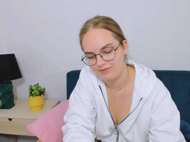 Preview of alicepretty69