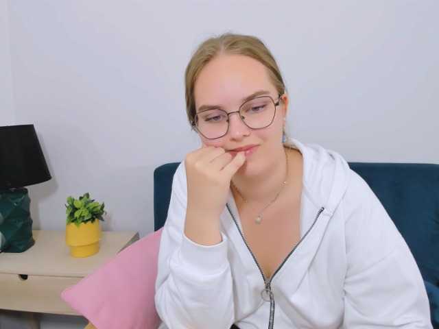 Preview of alicepretty69