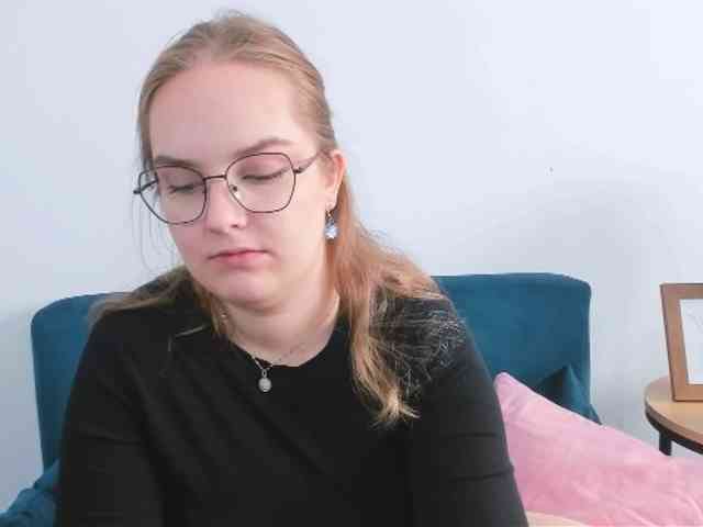 AlicePretty69