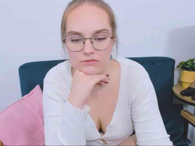 AlicePretty69 webcam