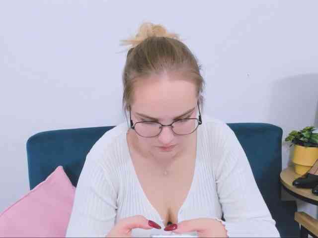 AlicePretty69 webcam