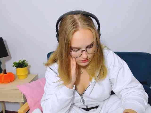 AlicePretty69 webcam