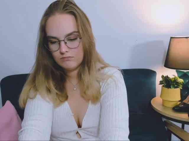 AlicePretty69 webcam