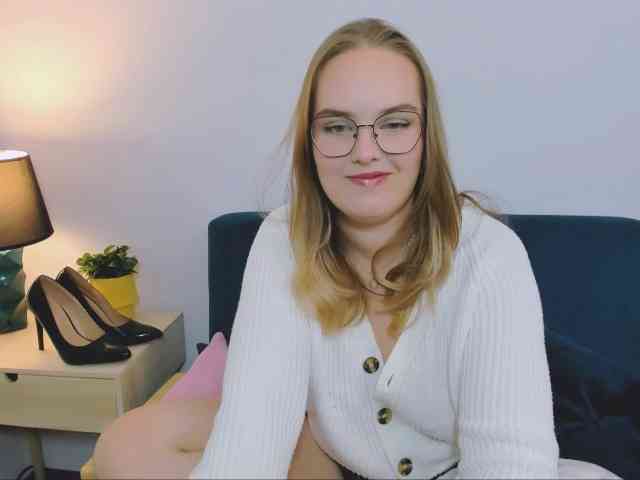 AlicePretty69 webcam