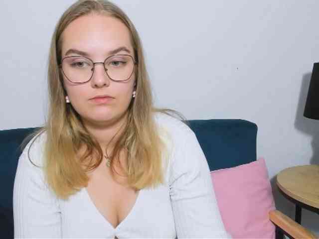 AlicePretty69 webcam