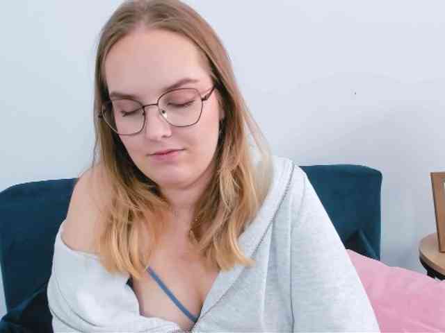 AlicePretty69 webcam