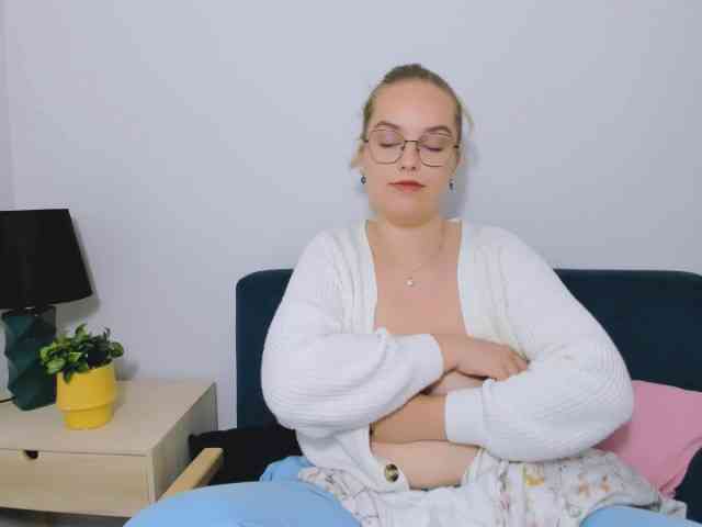 AlicePretty69