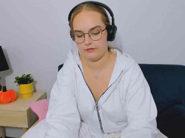 AlicePretty69 webcam