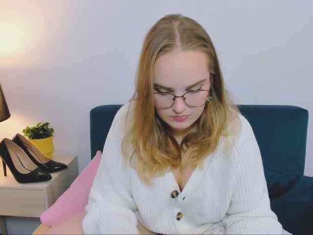 AlicePretty69 webcam