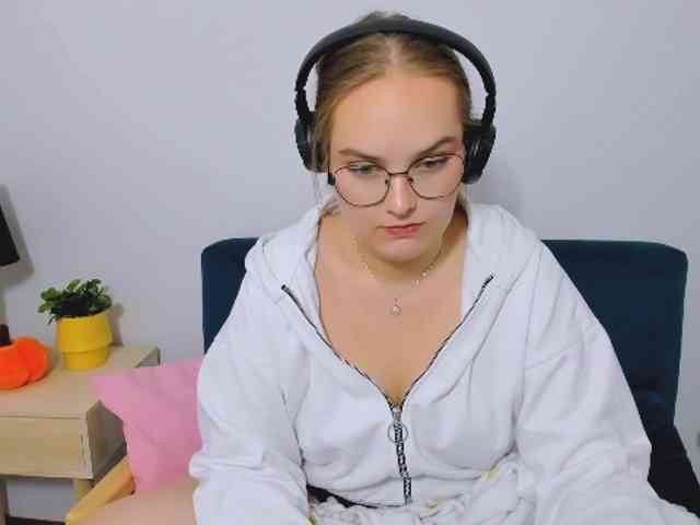 AlicePretty69 webcam