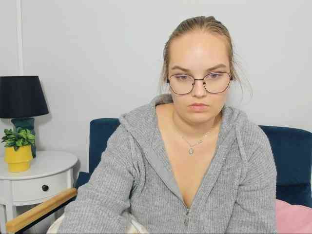 AlicePretty69 AlicePretty69