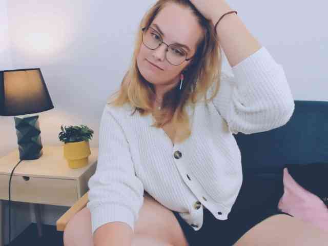 AlicePretty69