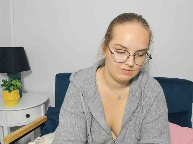 AlicePretty69 webcam