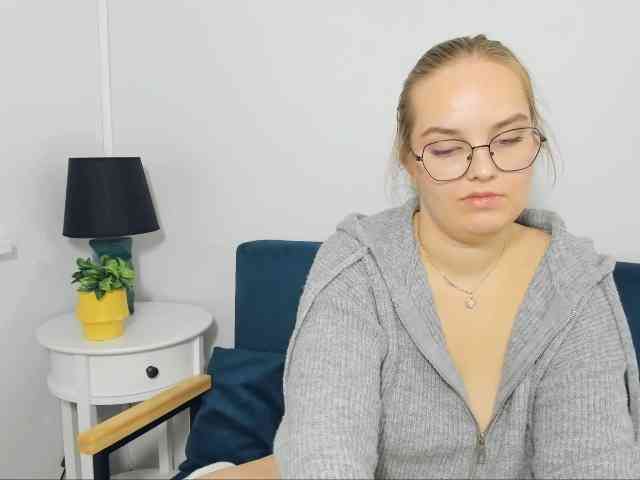 AlicePretty69 AlicePretty69