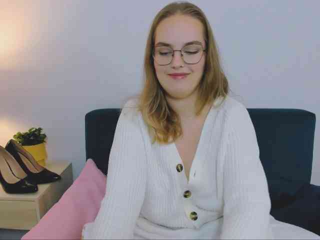AlicePretty69 webcam