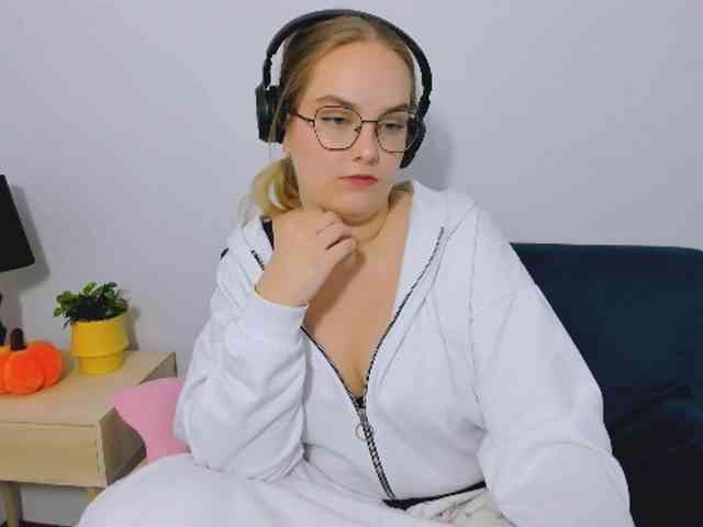 AlicePretty69 AlicePretty69