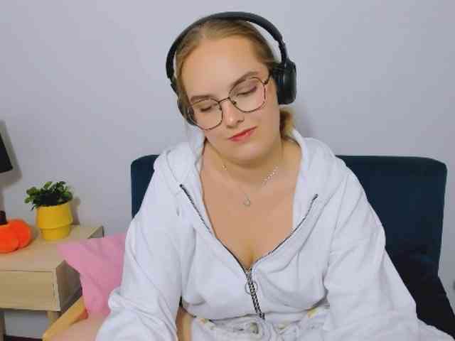 AlicePretty69 webcam