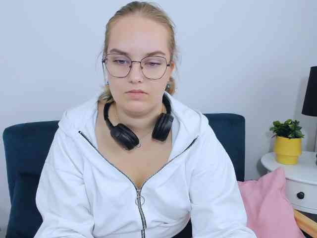 AlicePretty69 webcam
