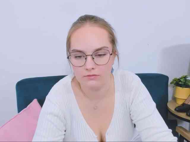 AlicePretty69 webcam