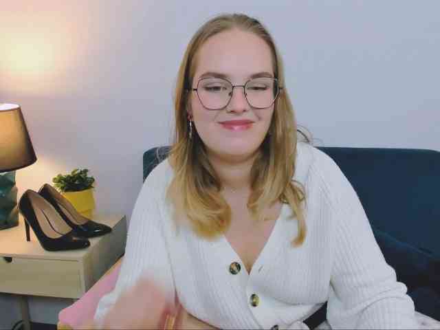 AlicePretty69 webcam