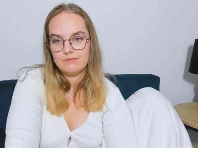 AlicePretty69 webcam