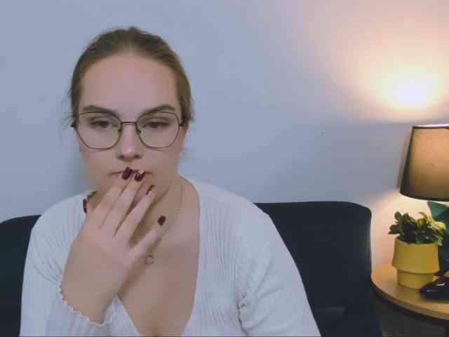 AlicePretty69 webcam