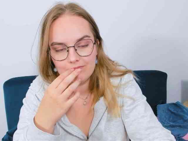 AlicePretty69 webcam
