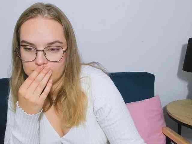 AlicePretty69 webcam
