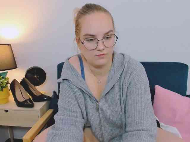 AlicePretty69 AlicePretty69