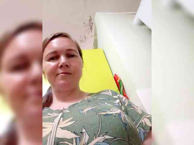 Elena565-1 webcam