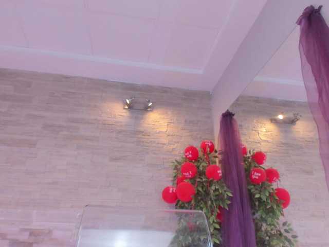 AngelInSinn's BongaCams show and profile