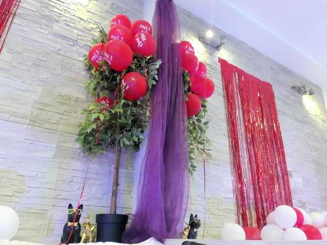 AngelInSinn's BongaCams show and profile