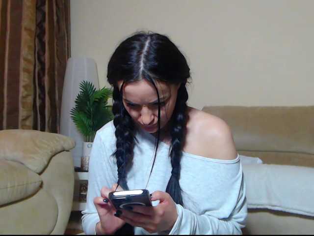 AnneSins's BongaCams show and profile