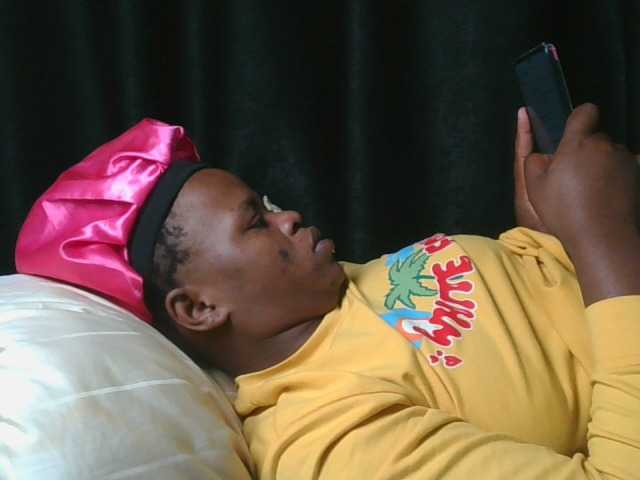 Sexynina25 Live Cam on BongaCams