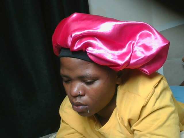 Sexynina25 webcam bongacams model stream image