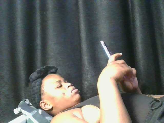 Sexynina25 webcam bongacams model stream image