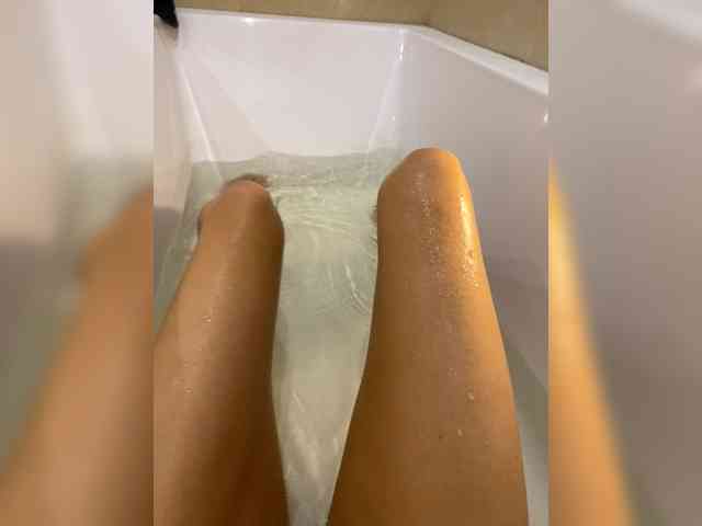 KateFoxxx028 webcam