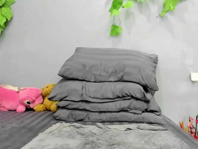 jennyloveley's BongaCams show and profile