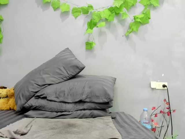 jennyloveley's BongaCams show and profile