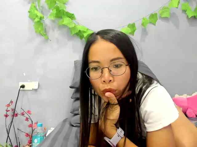 jennyloveley webcam