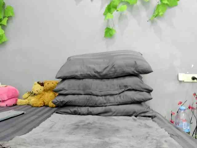 jennyloveley jennyloveley