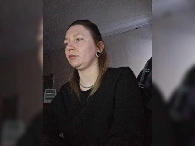 Ozalin's BongaCams show and profile