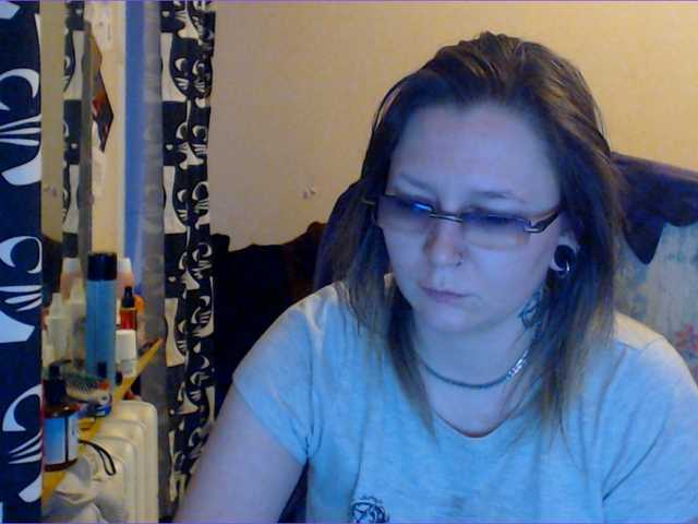 Ozalin's BongaCams show and profile