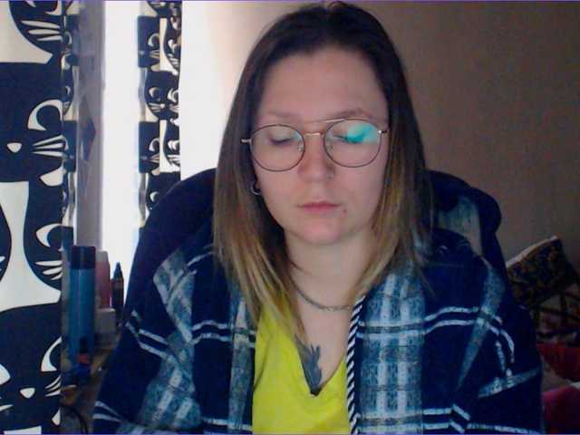 Ozalin's BongaCams show and profile