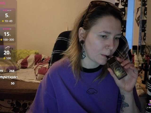 Ozalin's BongaCams show and profile