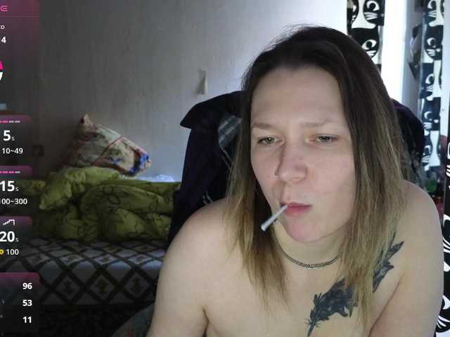 Ozalin's BongaCams show and profile