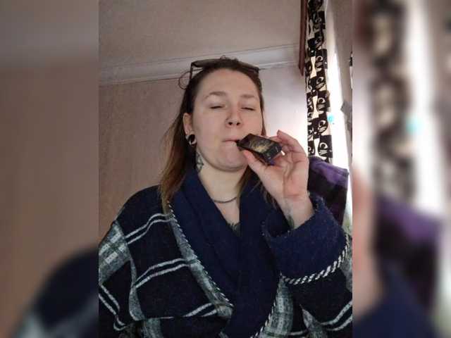 Ozalin from BongaCams