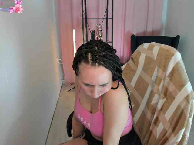 LollySpark Live Webcam on BongaCams