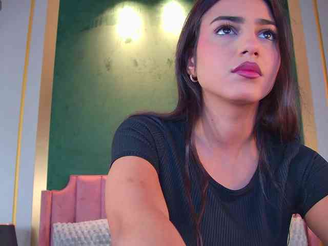 VanessaOlive webcam