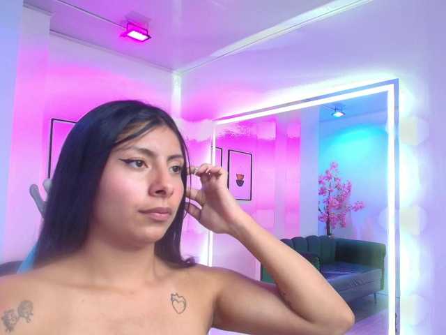 Leia-laurent from BongaCams is Freechat